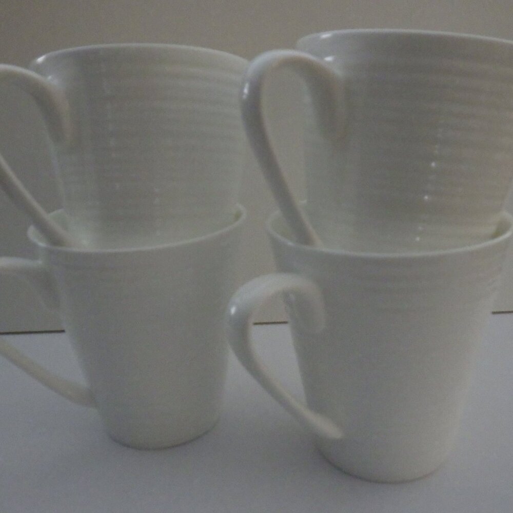 Roscher Bone China White Coffee Tea Cup Mug Elegant Ribbed Design Lot Set of 4